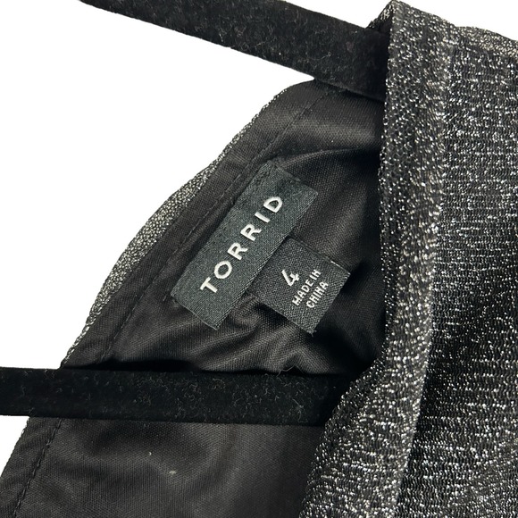 Torrid Size 4 4X Knit Glitter Lurex Surplice Peplum Top Deep Black Metallic - Picture 7 of 10